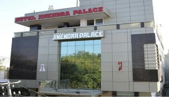 Hotel Jinendra Palace